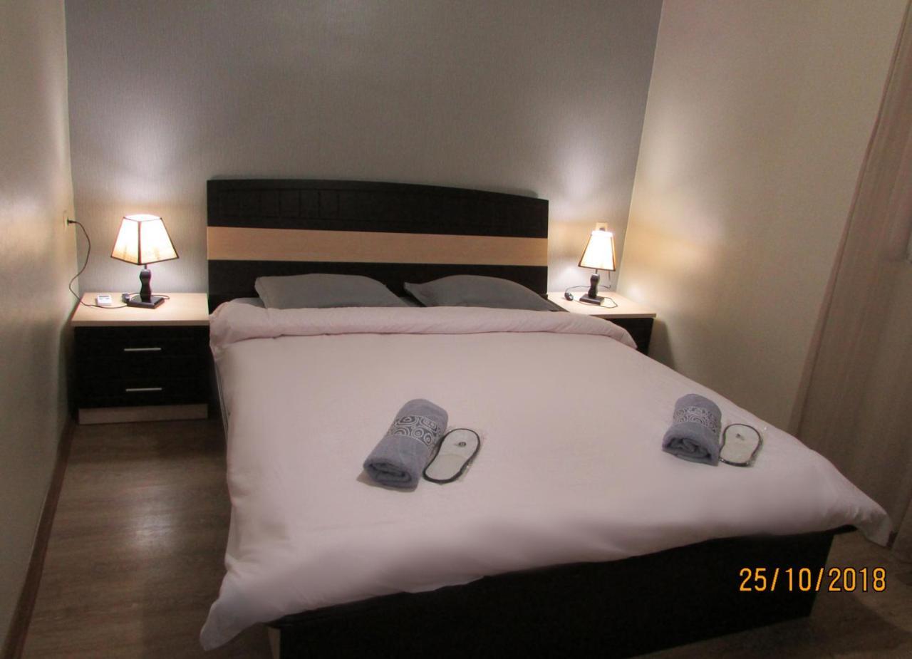 Hotel Monaco Tbilissi Extérieur photo