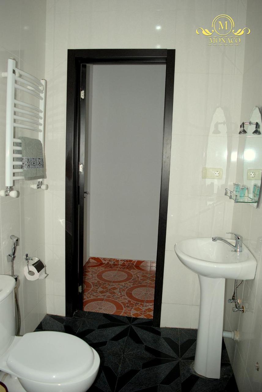 Hotel Monaco Tbilissi Extérieur photo