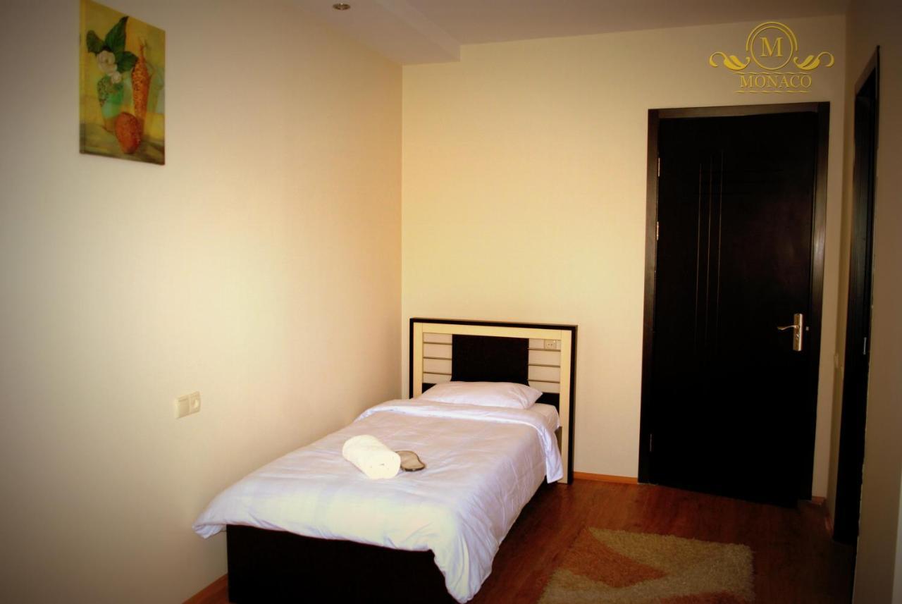 Hotel Monaco Tbilissi Extérieur photo