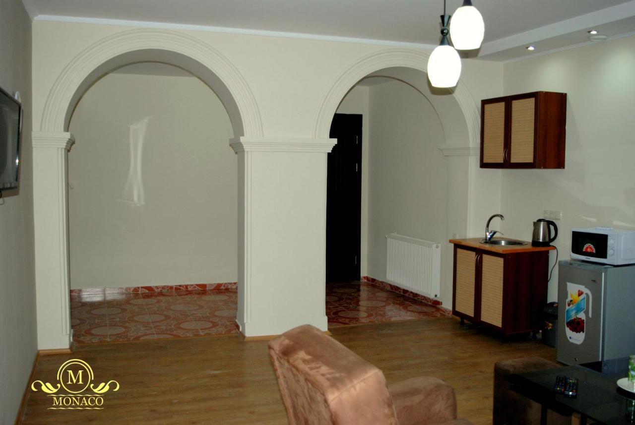 Hotel Monaco Tbilissi Extérieur photo
