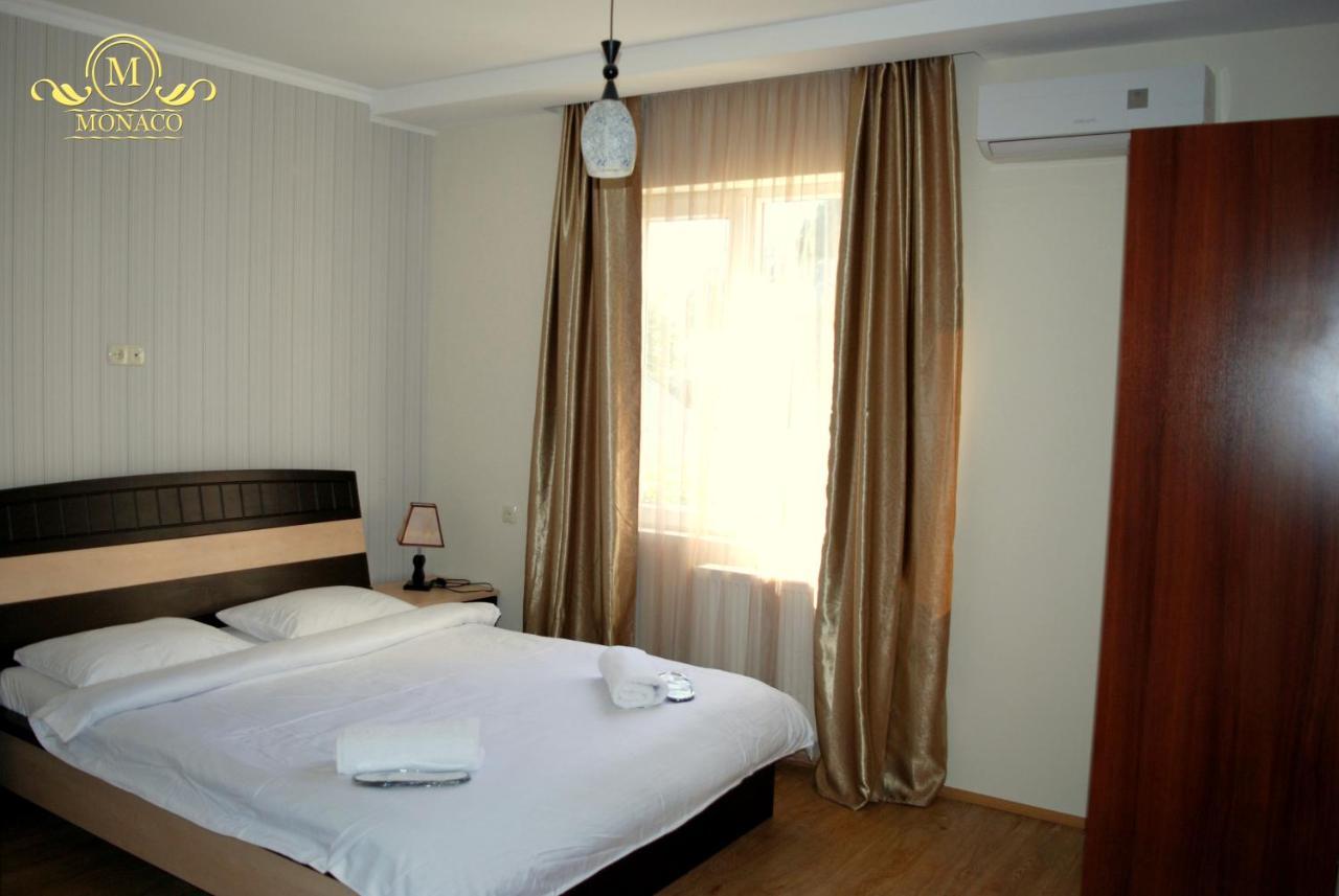 Hotel Monaco Tbilissi Extérieur photo